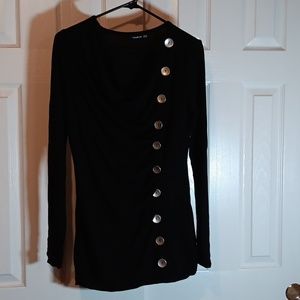 NWOT PattyBoutik Side Button Sweater - M